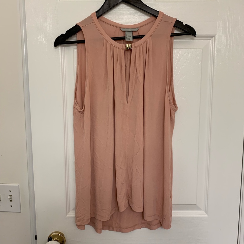 H&M Sleeveless blouse with gold clasp detail